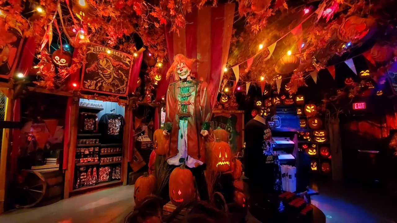 Universal’s Halloween Horror Nights | Photo Gallery – Endless Summer ...