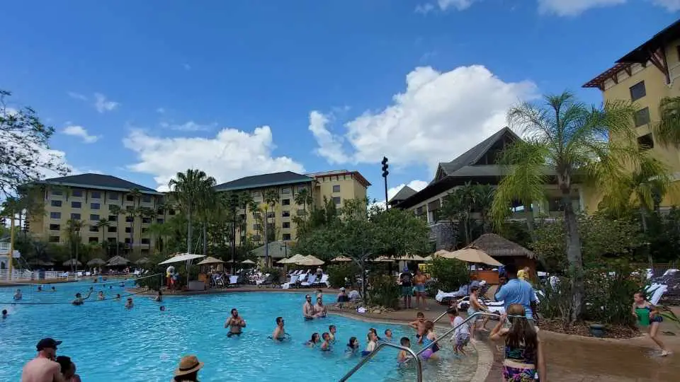 Loews Royal Pacific Resort at Universal Orlando | Hotel Tour – Endless ...