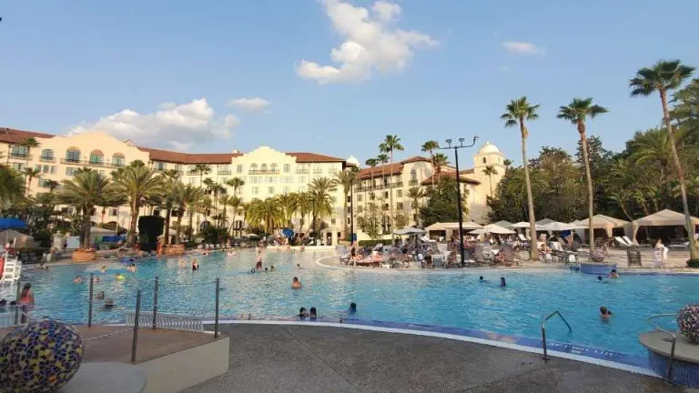 7 Reasons to Love the Hard Rock Hotel at Universal Orlando