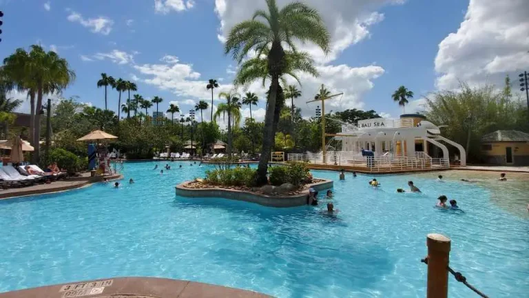 Discover the Loews Royal Pacific Resort at Universal Orlando: Complete Hotel Tour