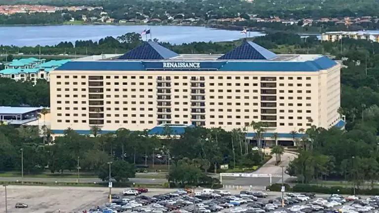 Exploring the Renaissance Orlando at SeaWorld: An In-Depth Hotel Tour