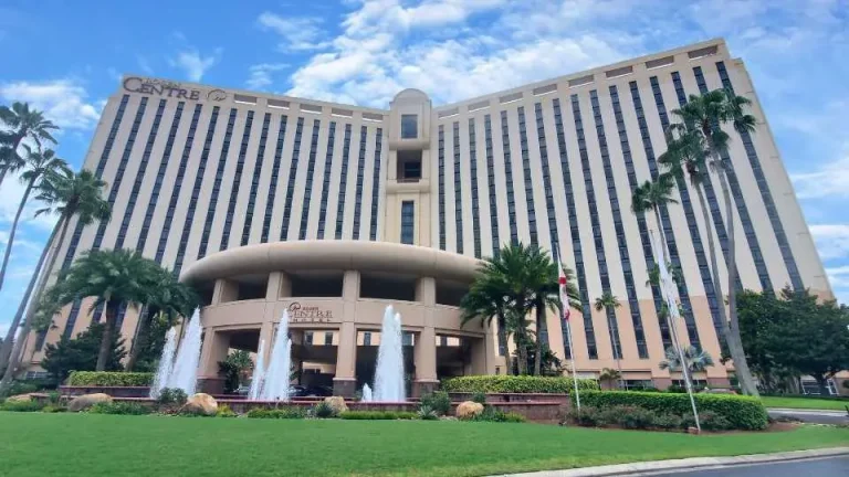 Business or Leisure: Top Hotels Surrounding the Orange County Convention Center (Orlando)