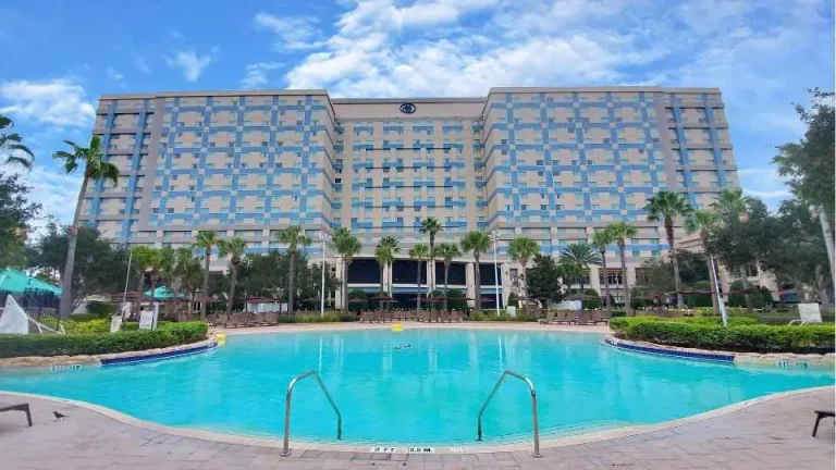 Explore The Signia by Hilton Orlando Bonnet Creek: Comprehensive Hotel & Room Tour