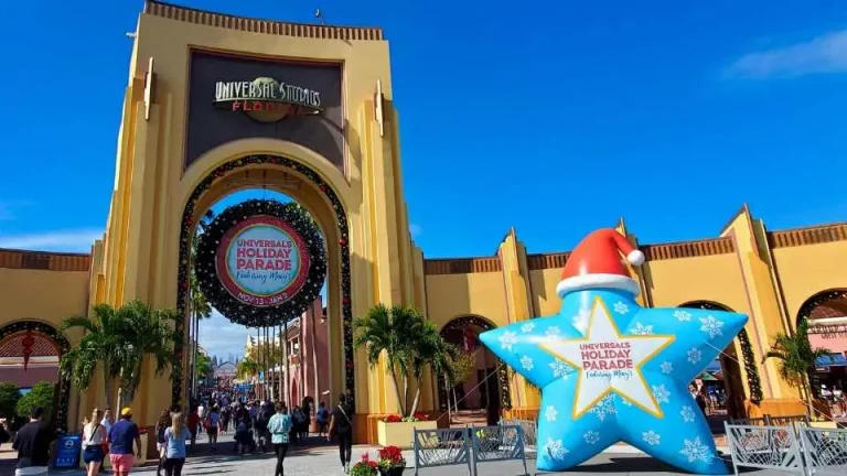 The Complete Guide to Holiday’s at the Universal Orlando Resort