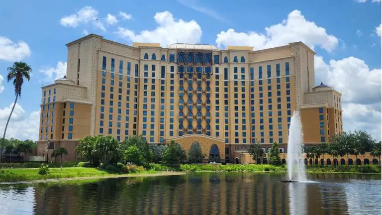 Disney’s Coronado Springs Resort & Gran Destino Tower (Hotel Tour)